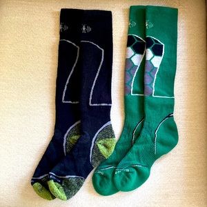 NWOT BOTH Pairs 😎 of Smartwool ski socks Size Medium (size chart below)